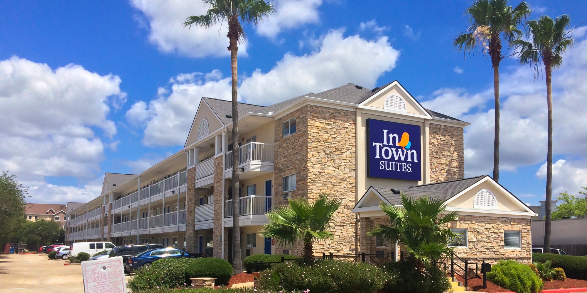 Intown Suites