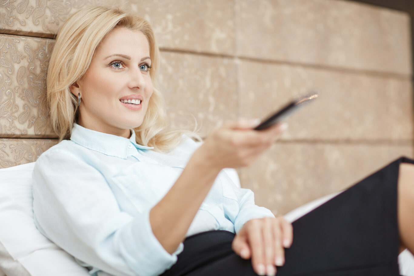 How to Connect Chromecast, Roku, and Apple TV to Hotel WiFi Guide