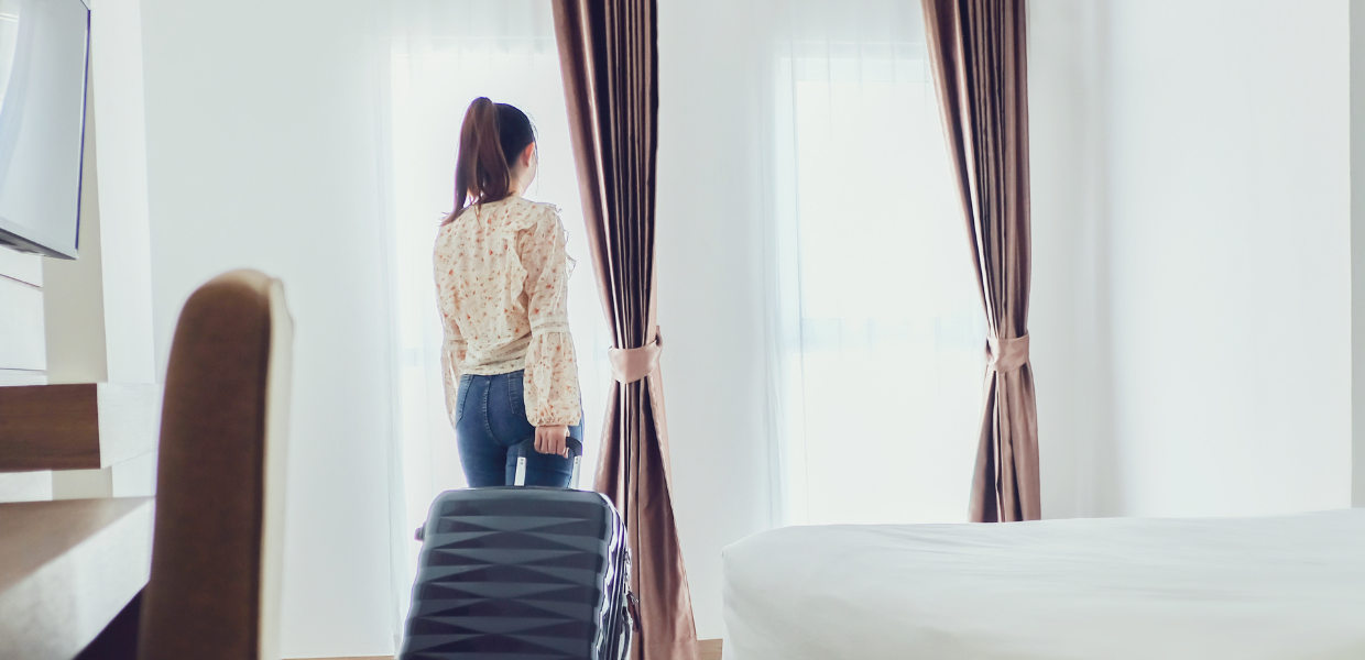 trends for the future of hotel guest room technology hero