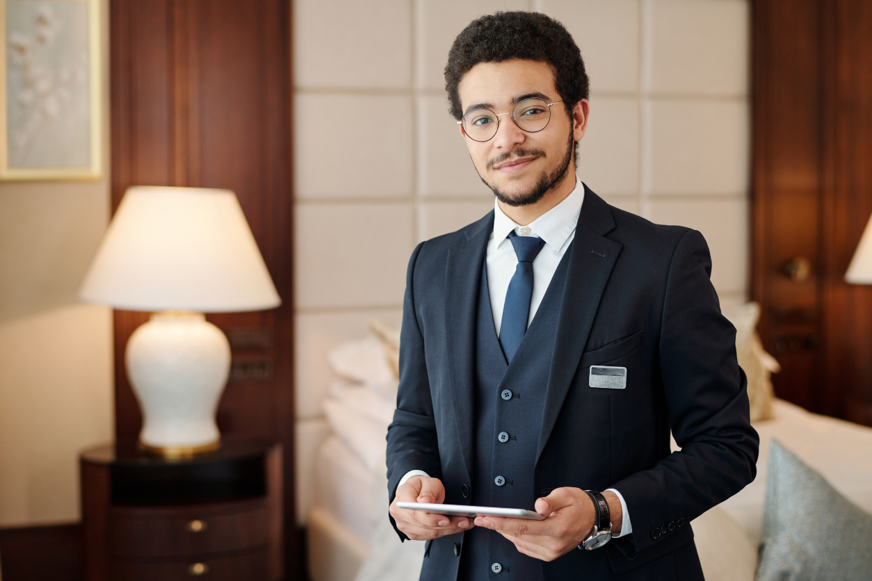 essential technology for hotel guest profile management